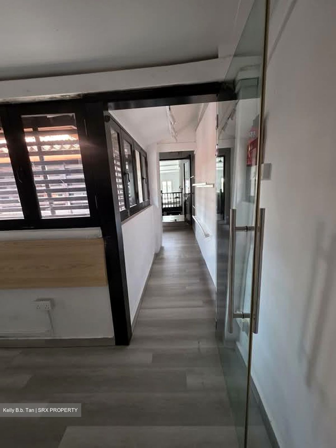 North Bridge Road (D7), Office #570957761